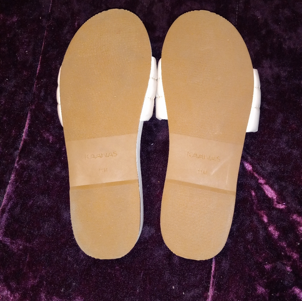 Kaanas Blush Chunky Slides - image 3